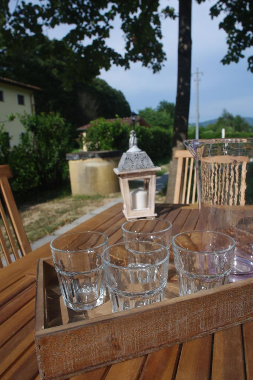 Casale La Fata -Tipico Toscano Immerso Nelle Colline Tra Lucca E Versilia, 6 Appartamenti Indipendenti กาไมโยเร ภายนอก รูปภาพ